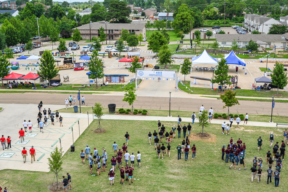 Tents and ASCE teams outside the Integrated Engineering and Science Building