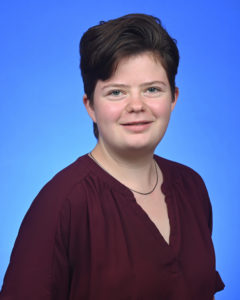 Headshot of Elizabeth McDowell